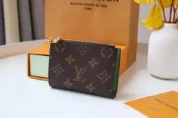 louis vuitton aaa qualite card case in green s_12116b2